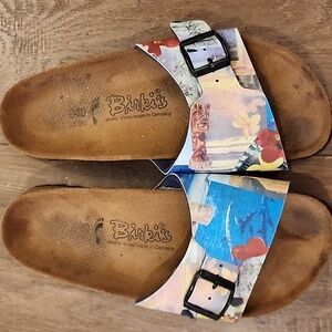 Birki's Birkenstock Madrid Slides Sandals Hawaiian Tiki Print size 6 (W) 4 (M)